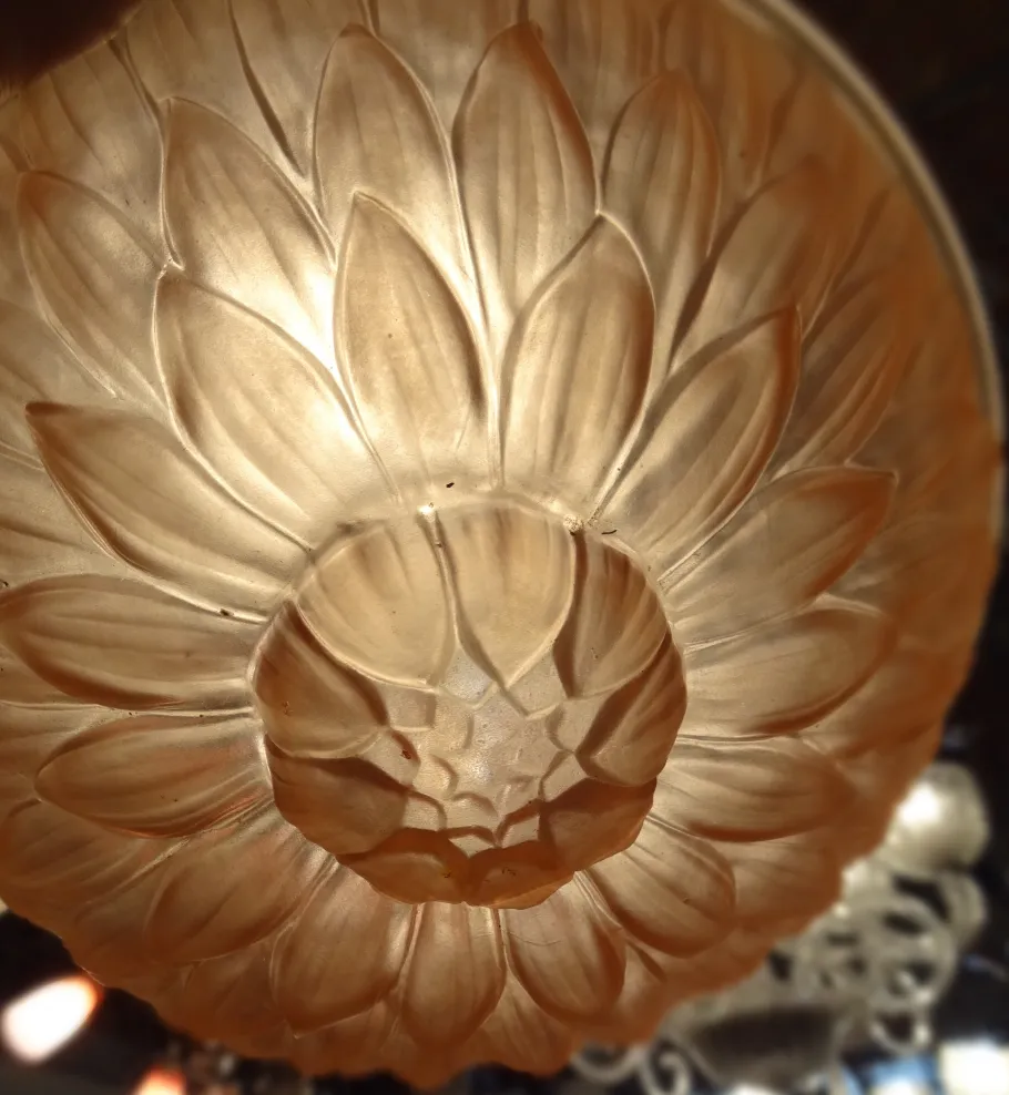 luz de teto antiga em forma de flor, iluminação elegante