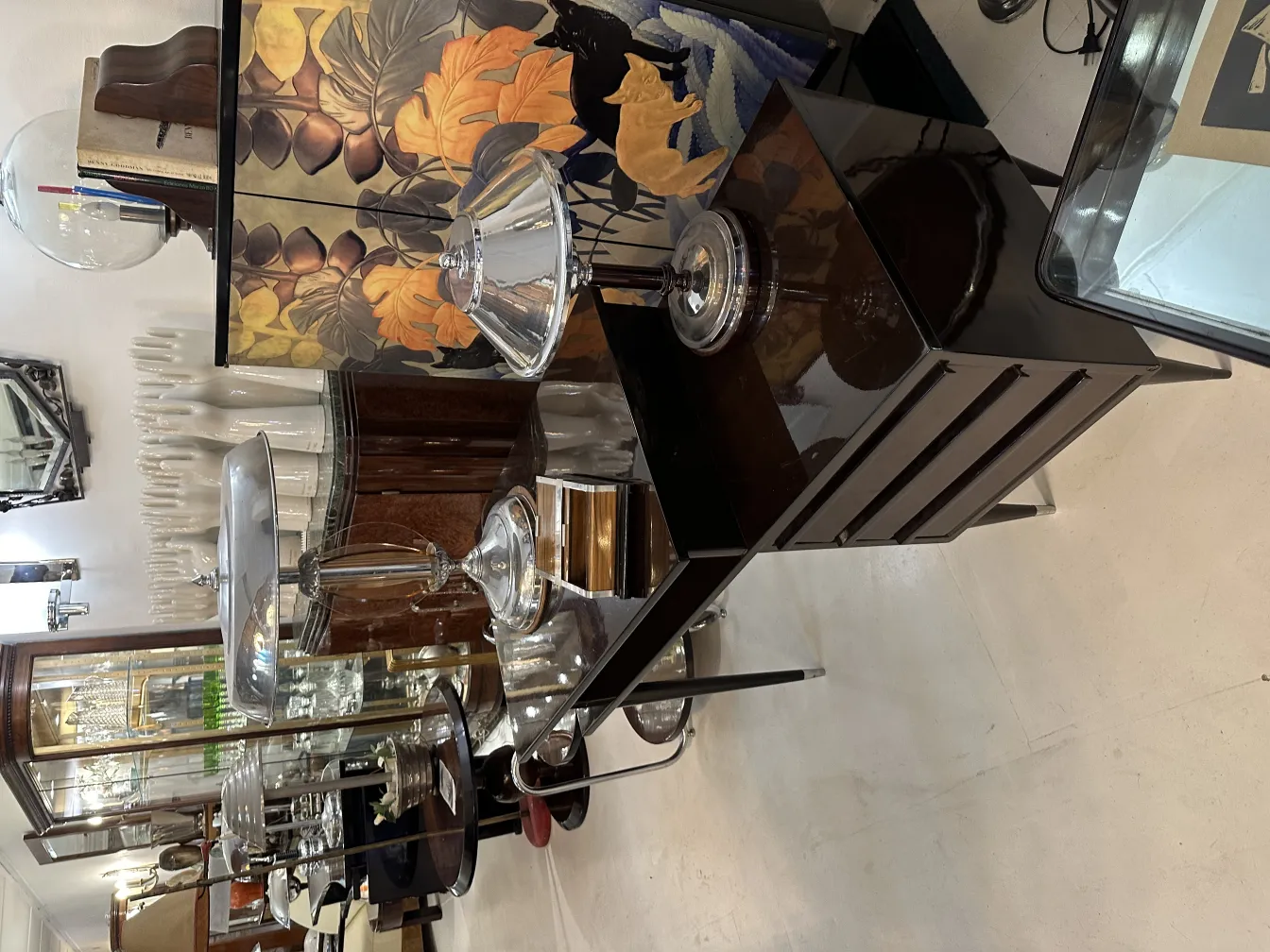 古老的存储盒，环境优雅