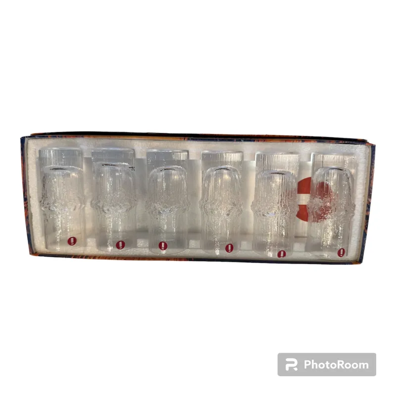 Conjunto de 6 copos tapio wirkkala em embalagem original, estilo antigo, apresentado em caixa.