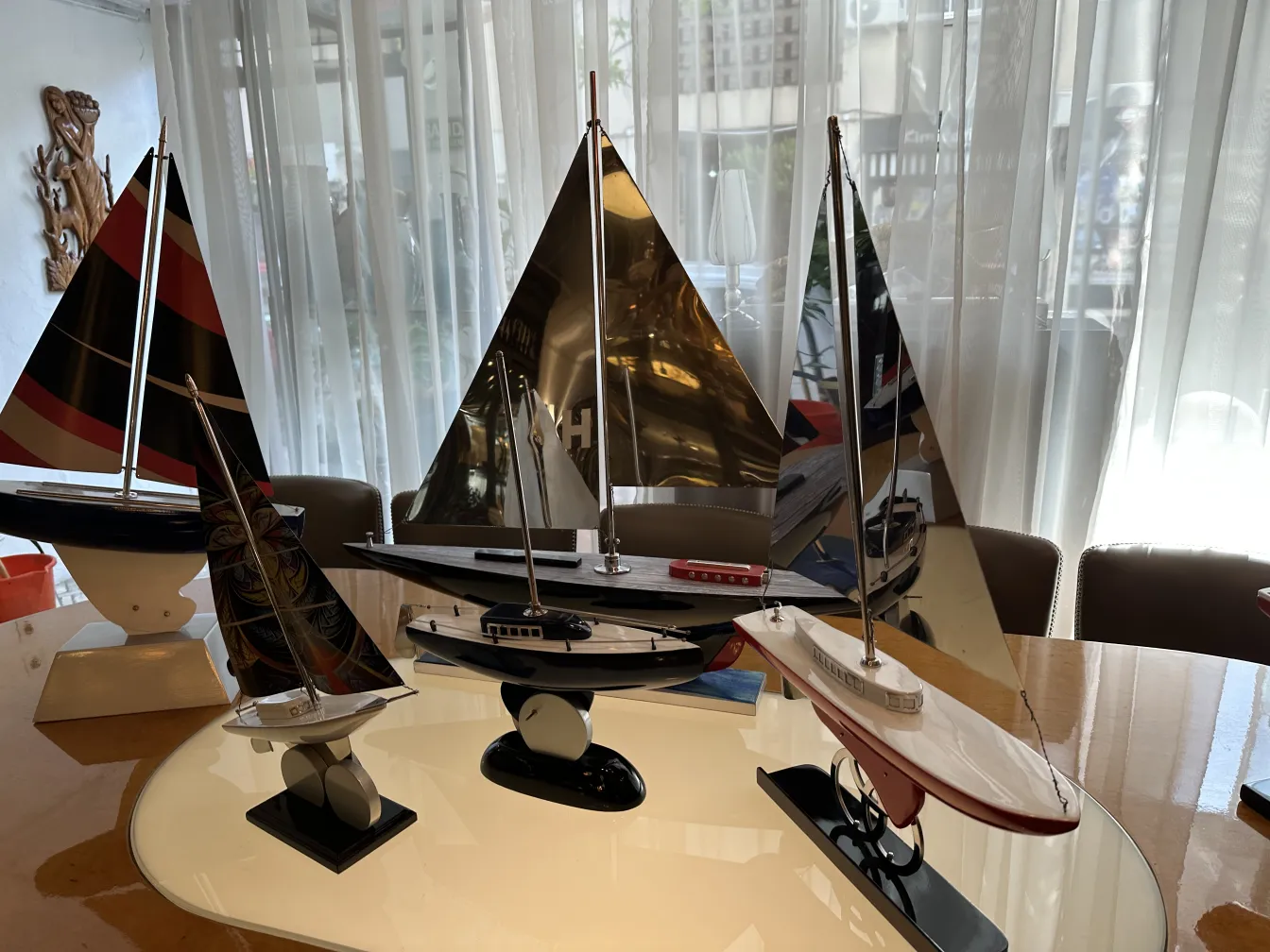 Antique model of designer's ship Marcelo Peña in an elegant setting