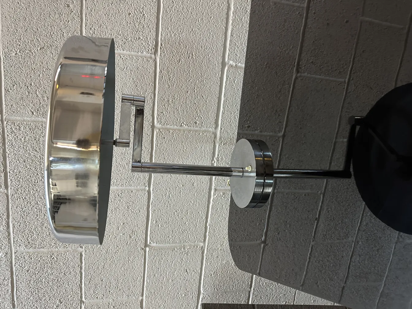 Antike Tischlampe mit elegantem und modernem Design