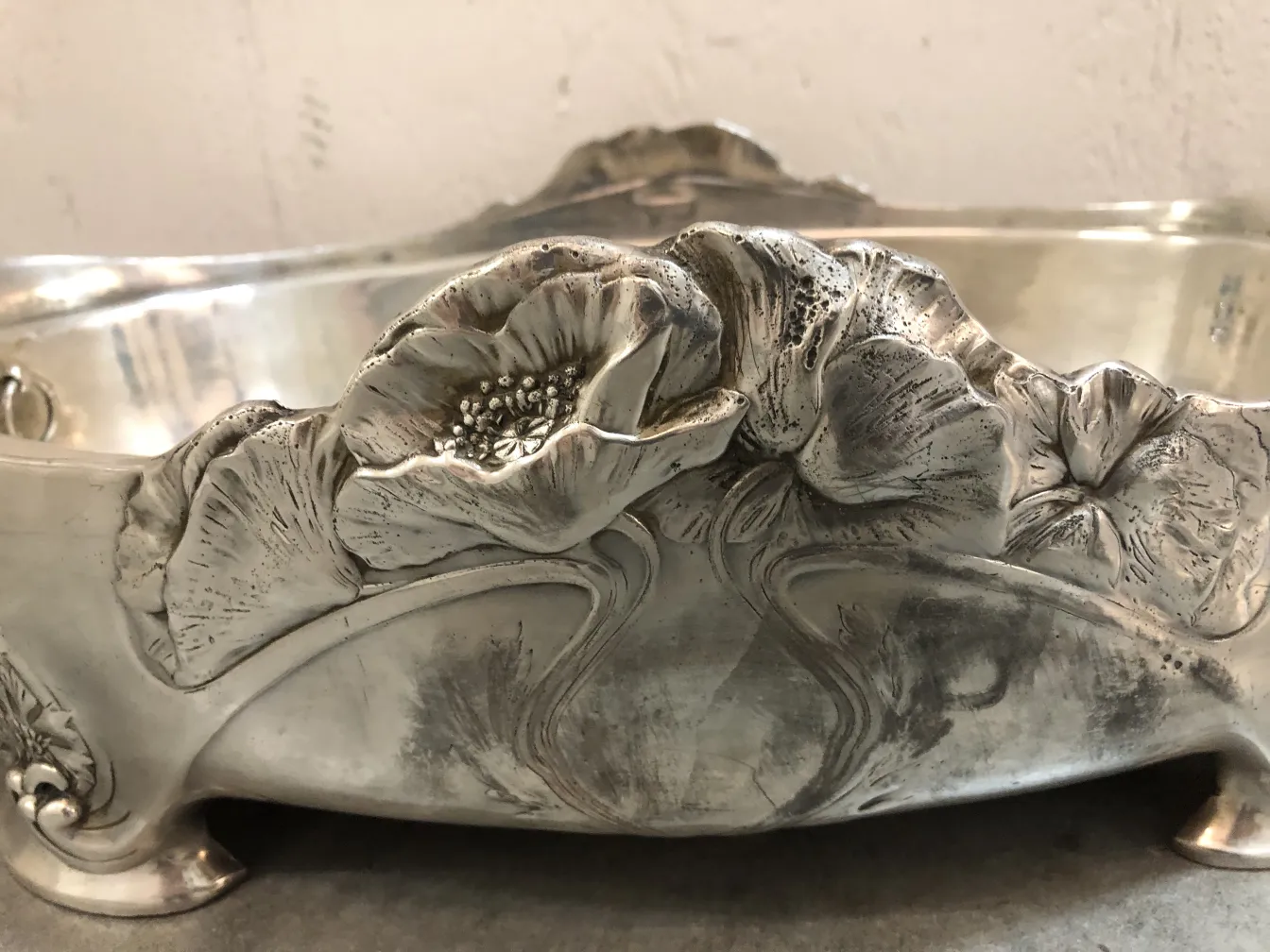 antique centerpiece featuring floral design gallia