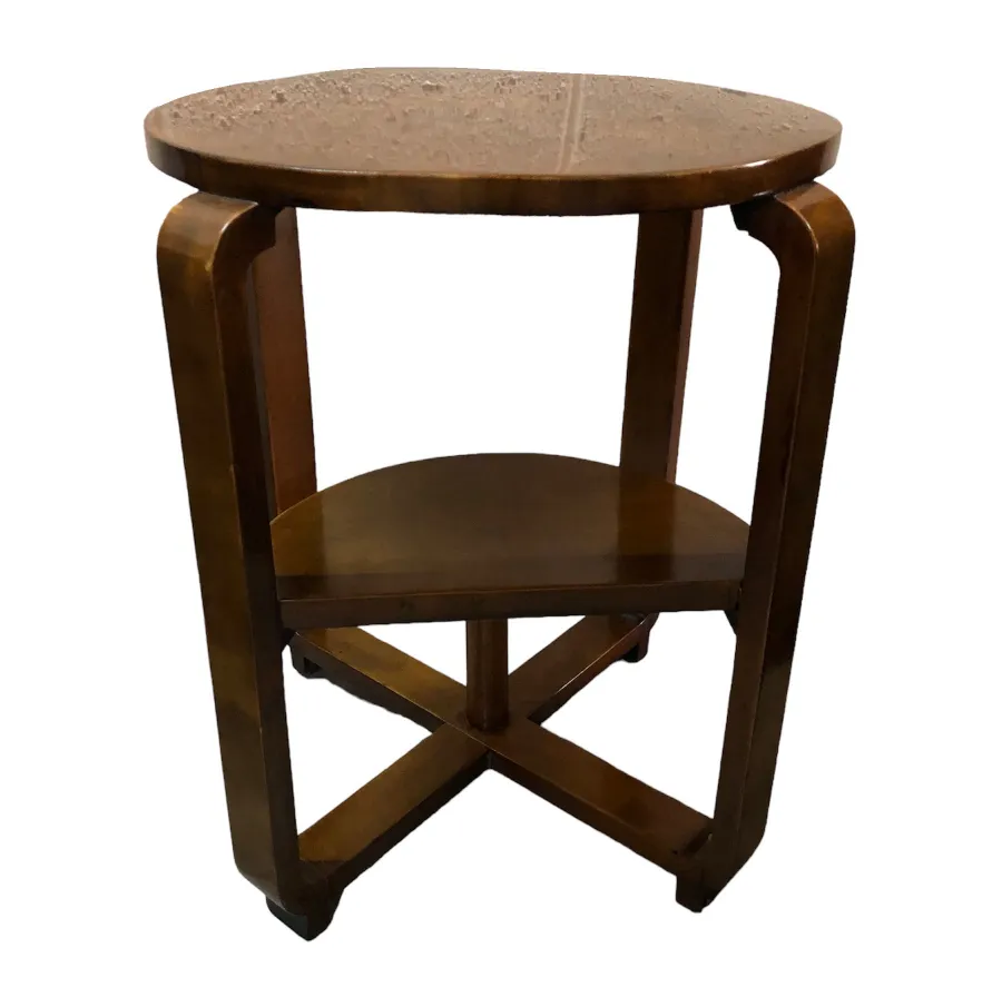 tavolino antico rotondo con design semplice