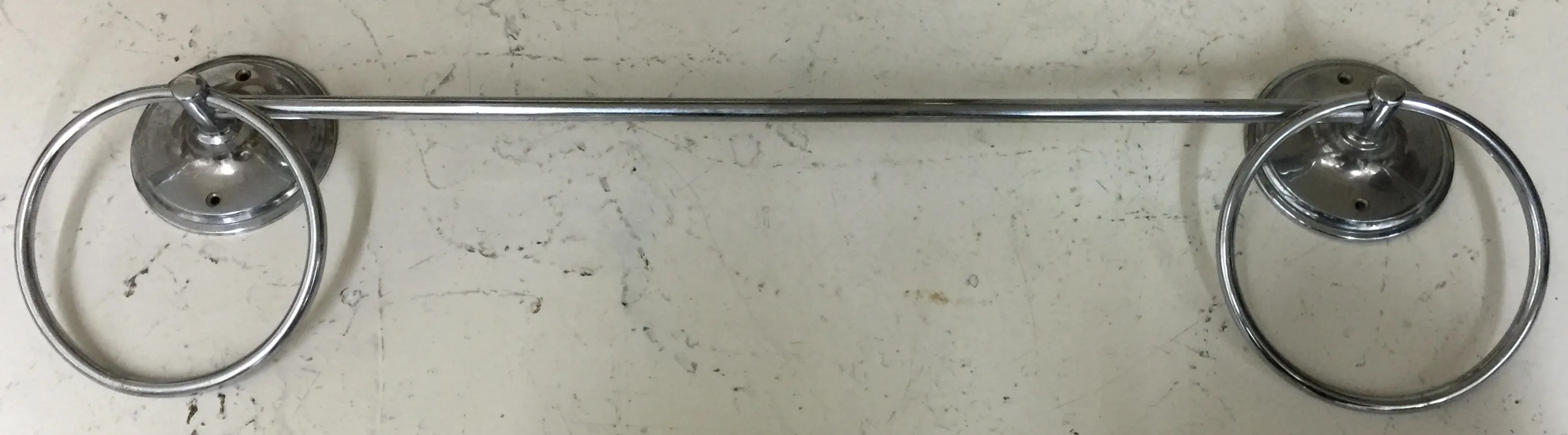 三件古董壁挂毛巾架