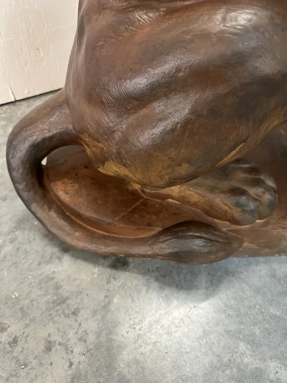 antike Skulptur von 2 Löwen, detaillierte Oberfläche