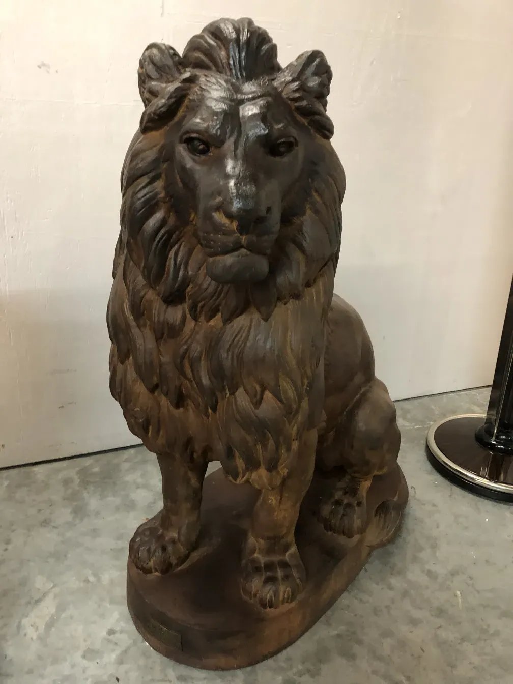 sculpture de deux lions avec des détails complexes A. Durenne