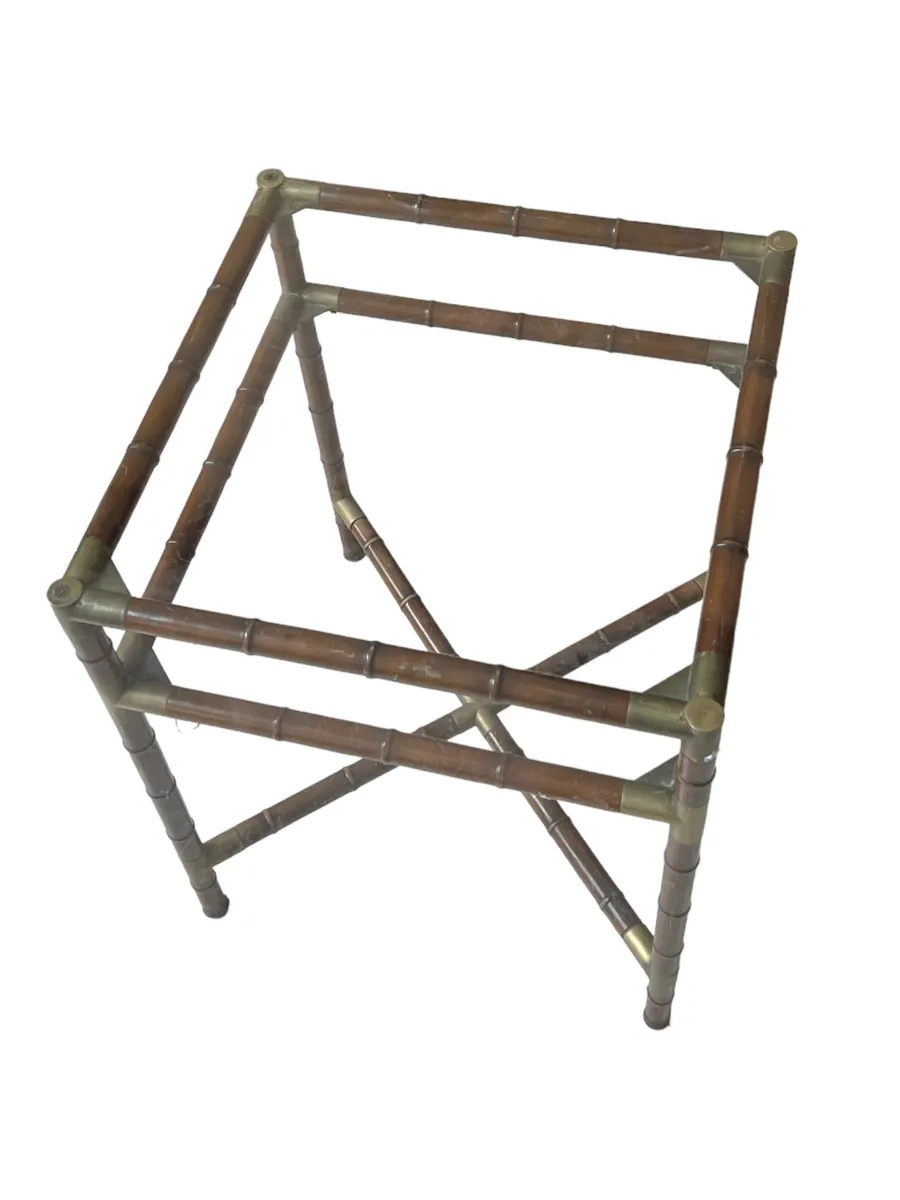 mesa de jantar antiga para 6 pessoas com moldura decorativa