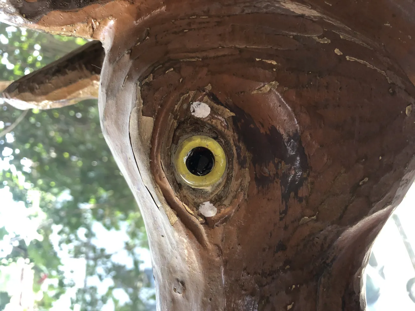 alte Lamas-Skulptur mit visuellen Details