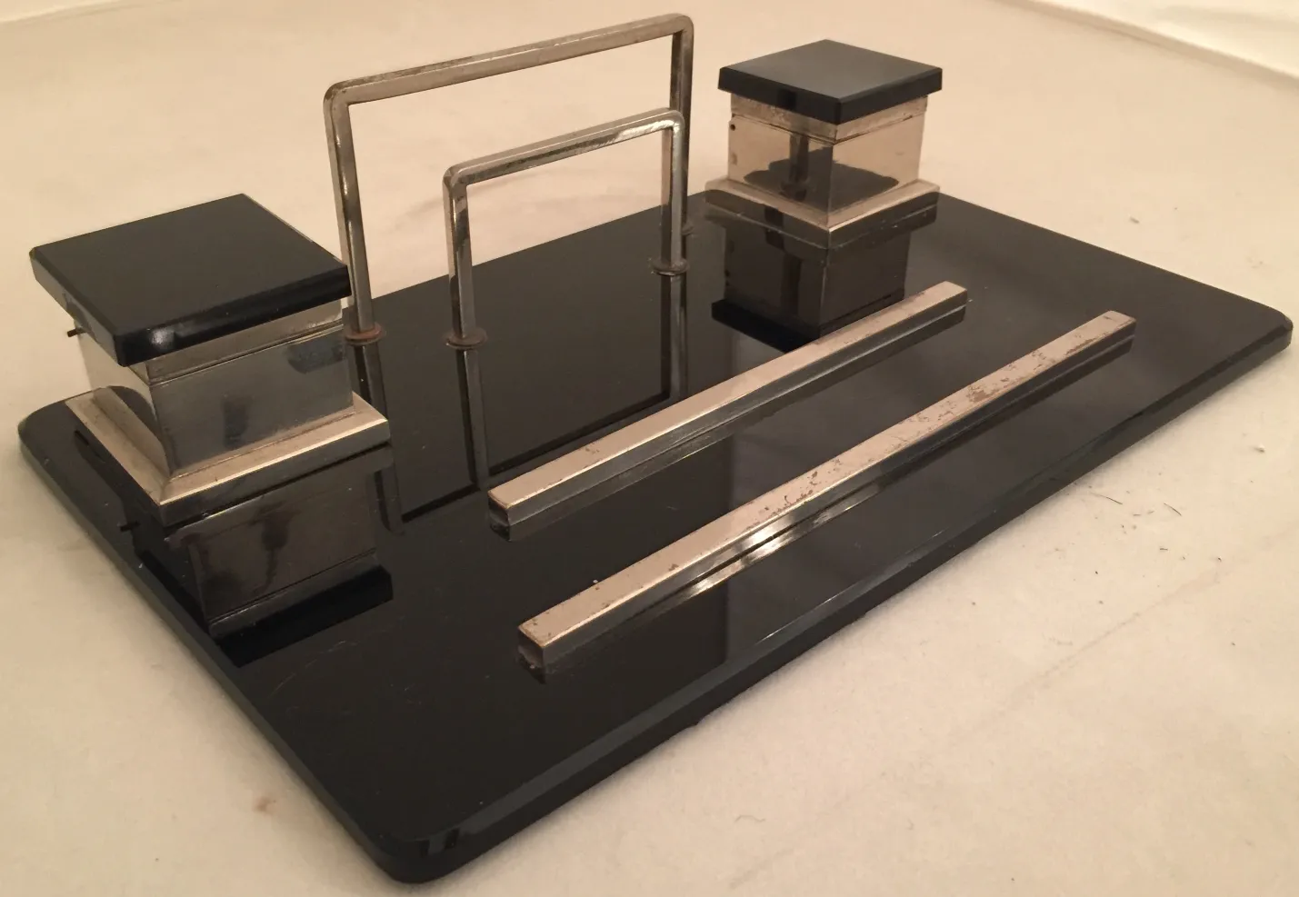 प्राचीन इंकवेल, पतला डिज़ाइन और कलम धारक, डेस्क आइटम