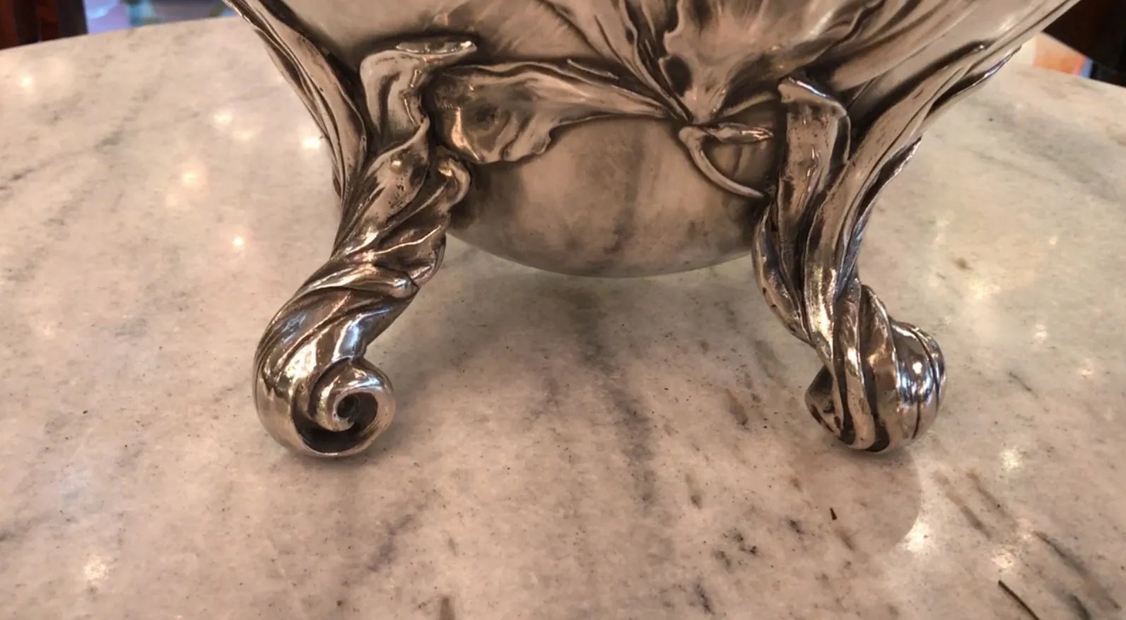 ciotola da punch antica WMF con base decorata, elegante e decorativa