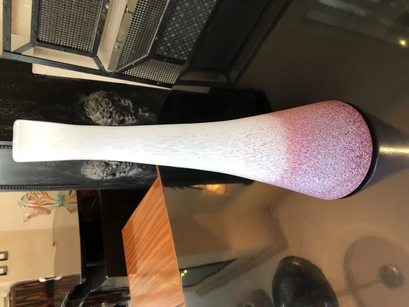 antike dekorative vase mit elegantem design und sanftem verlauf