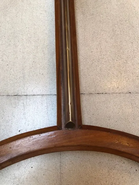 Table Fontana Arte avec design classique pour 8 personnes