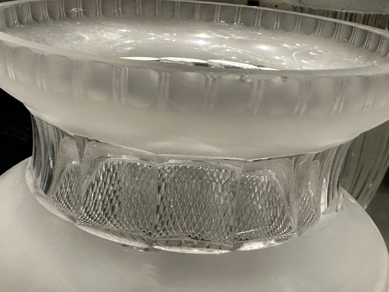 vasi antichi con un design unico ed elegante