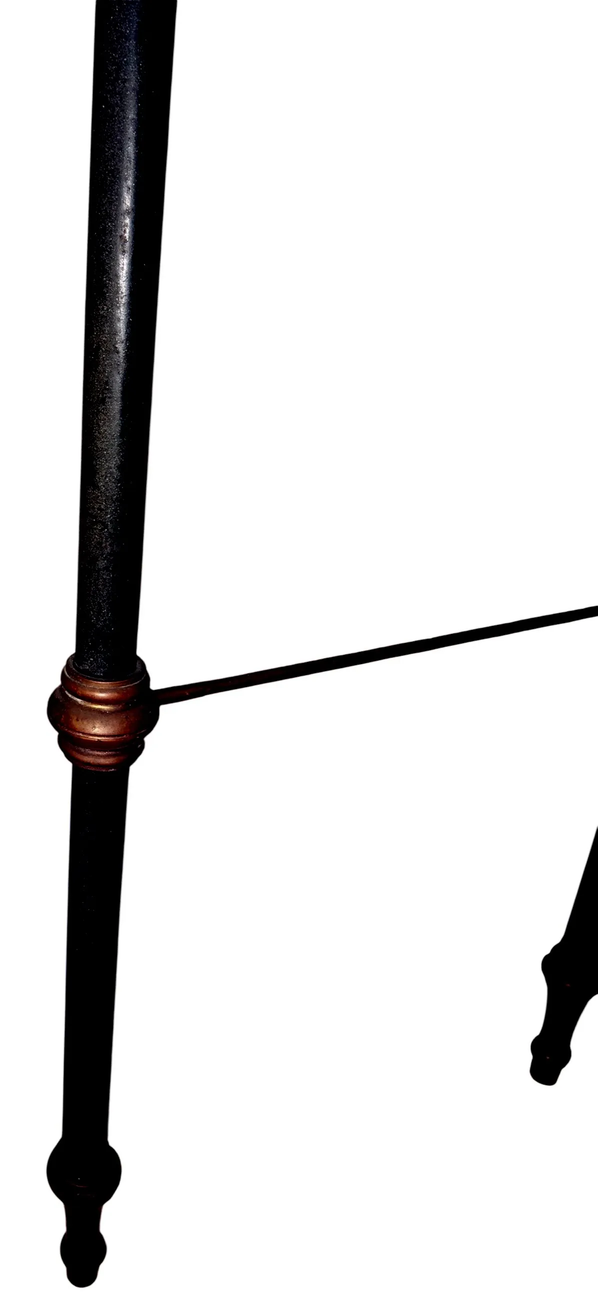 古董控制台带优雅的艺术装饰细节，精致的氛围