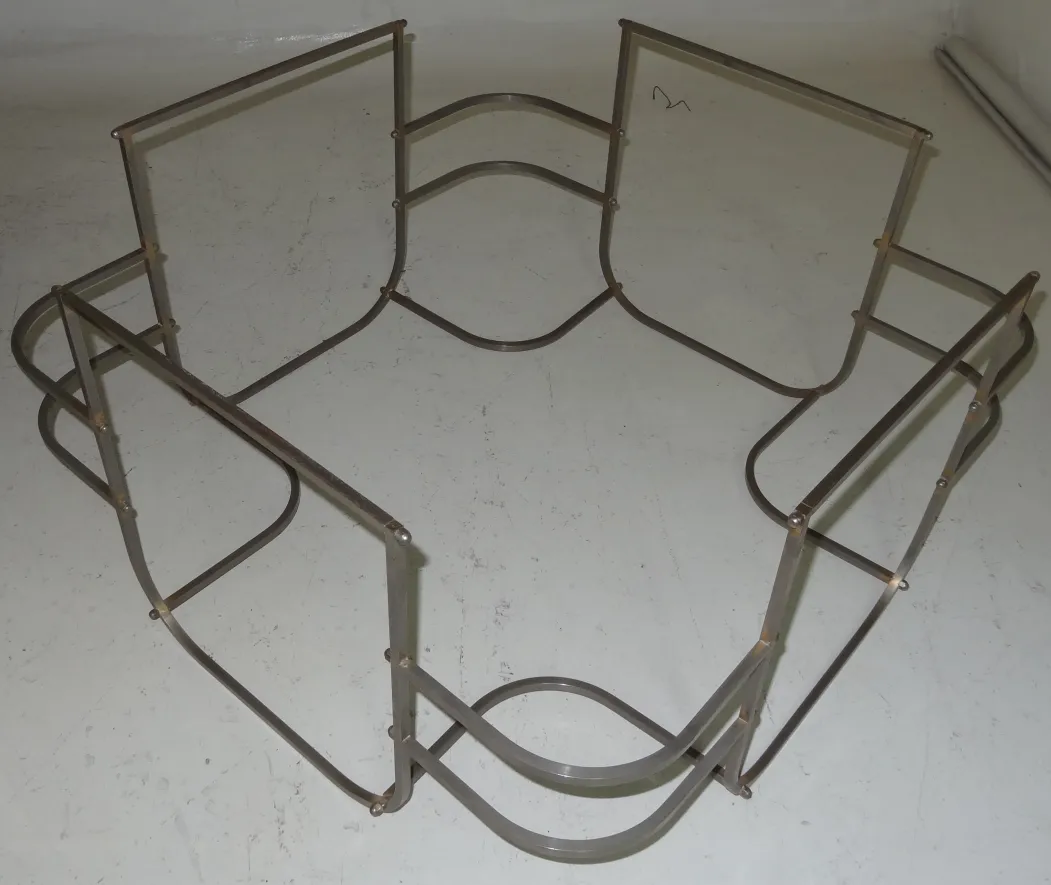 estructura de mesa ratona antigua art deco con formas curvas