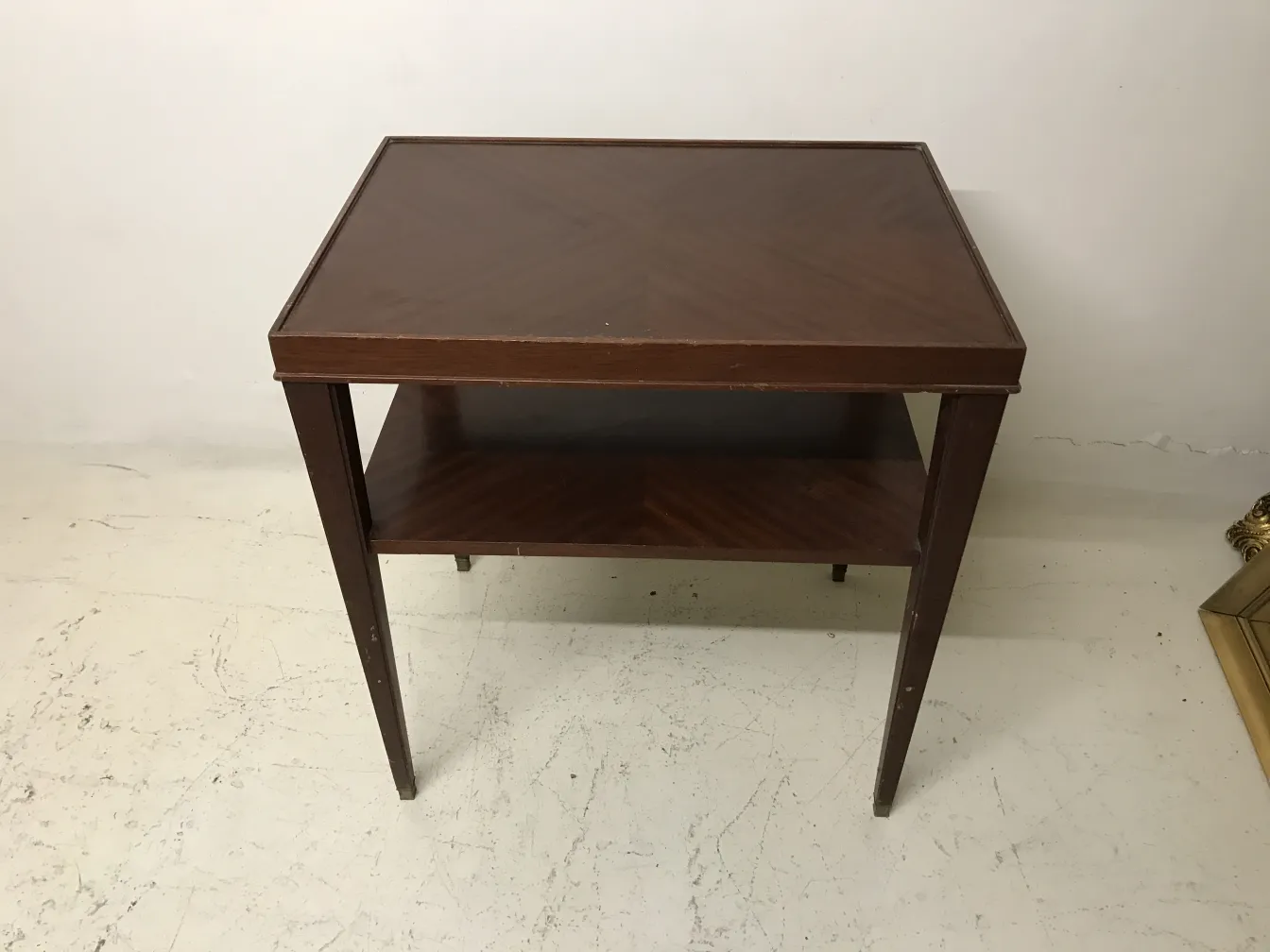 tavolo antico in stile Art Deco con ripiano inferiore