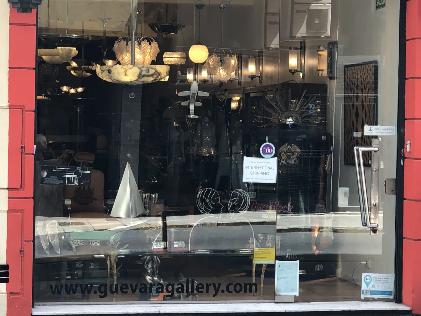 古董门把手展示，经典风格