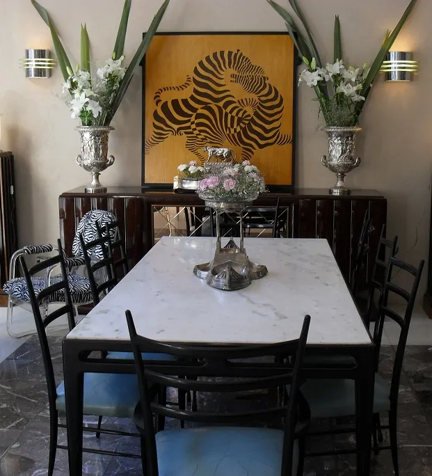 Mesa de comedor antigua para 8 personas con diseño de Gio Ponti.