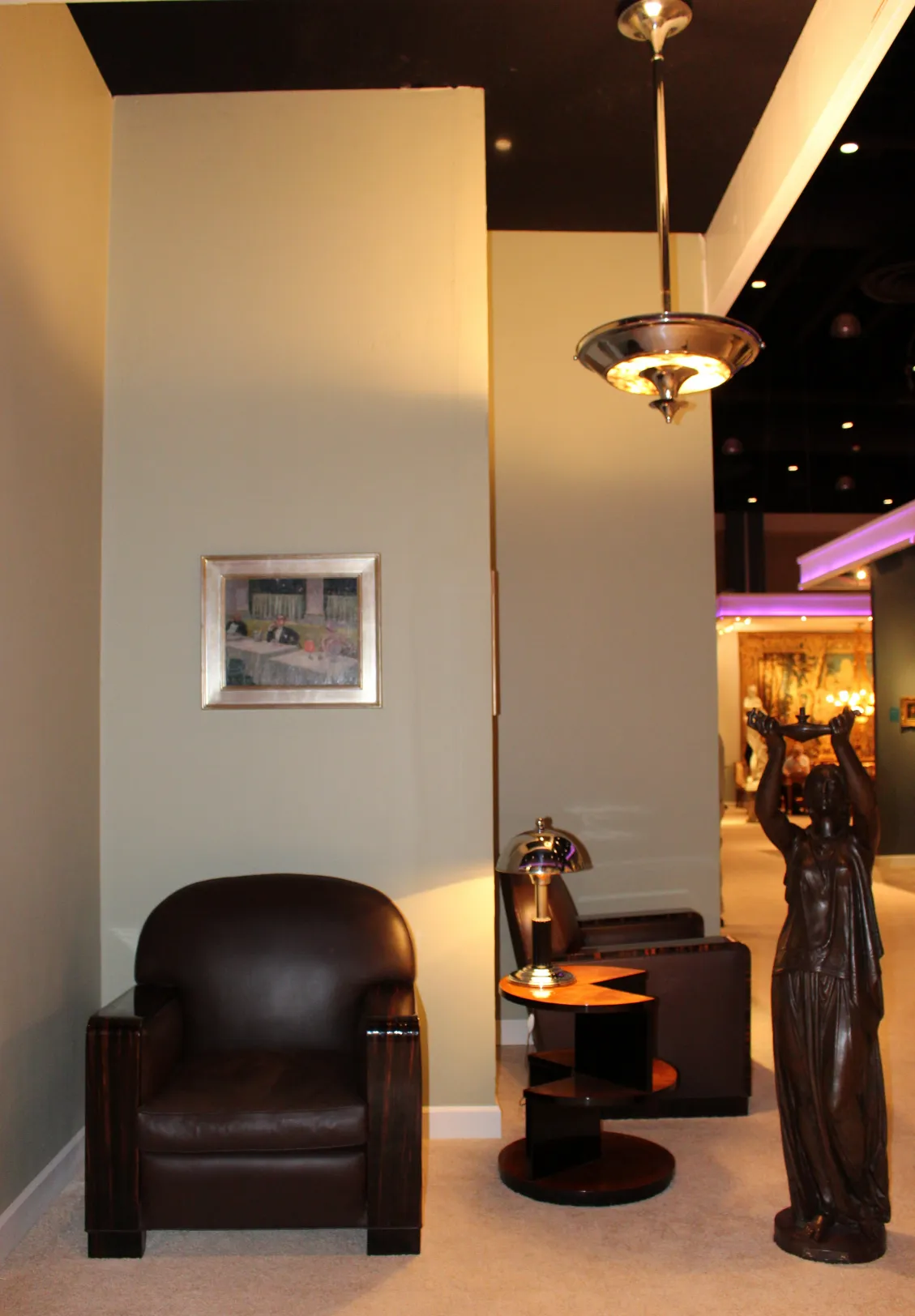 2 lustres anciens avec design art deco