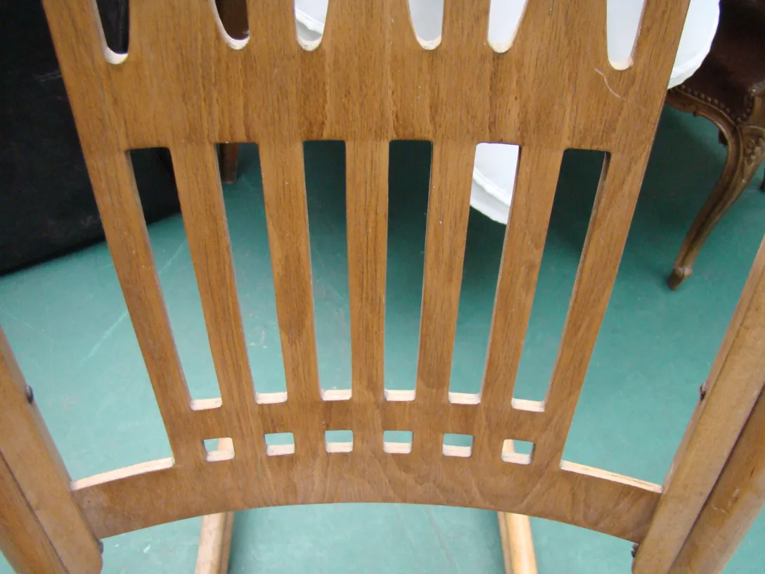 antik hängemattenstuhl von Lorenz Thonet mit heller Holzoberfläche