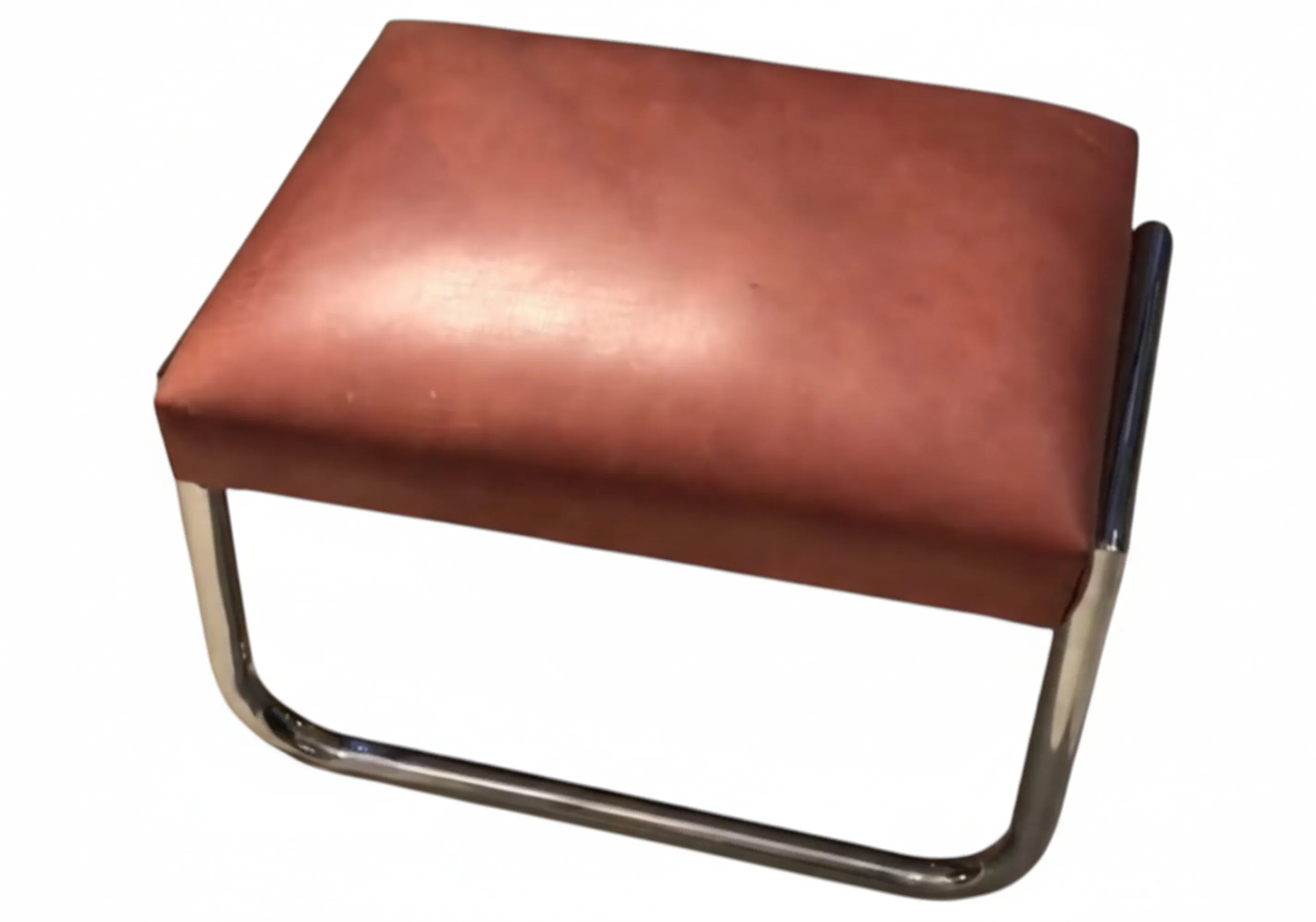 banqueta antiga com design simples e elegante