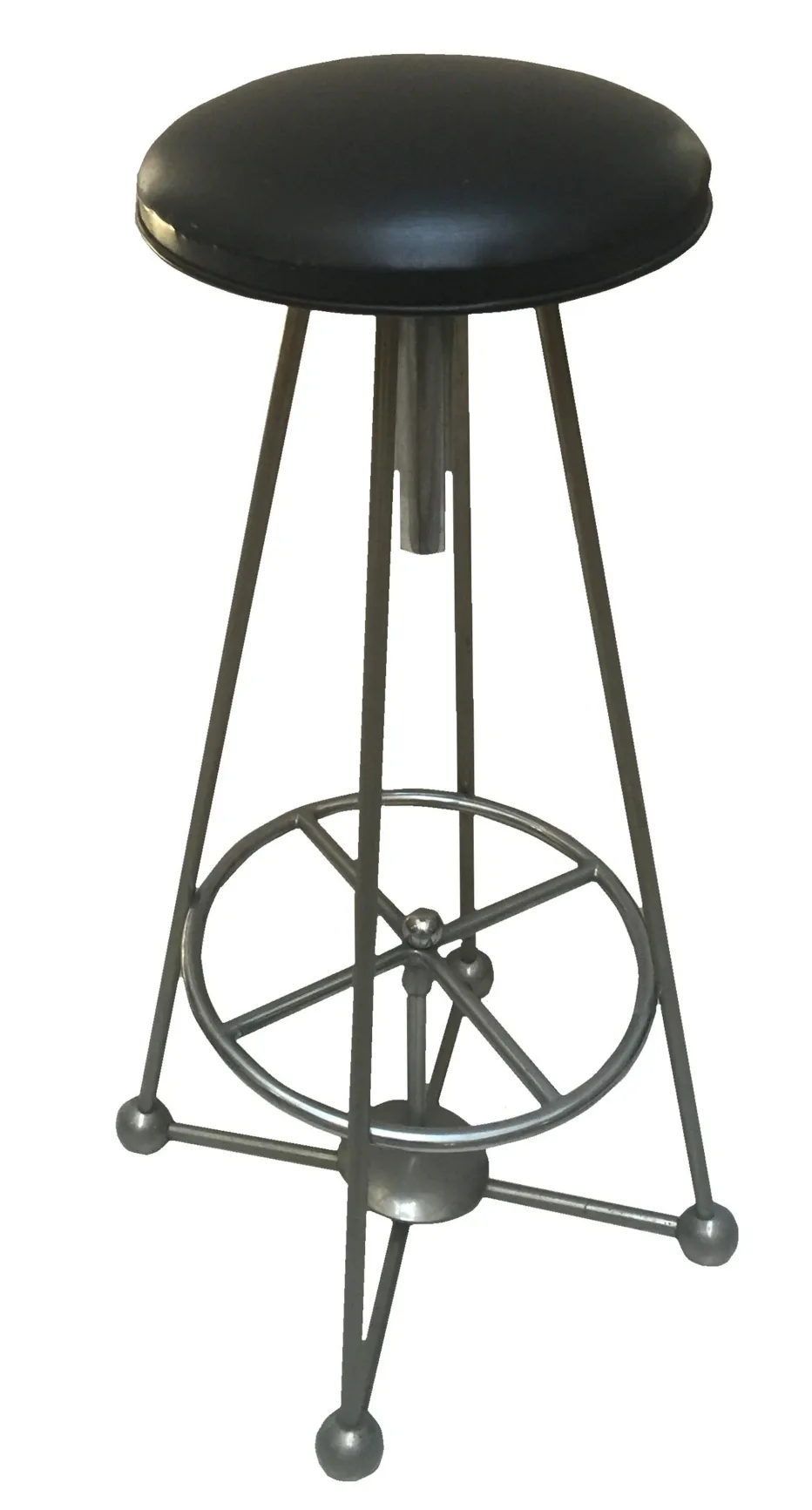 Tabouret ancien avec base en métal et siège noir