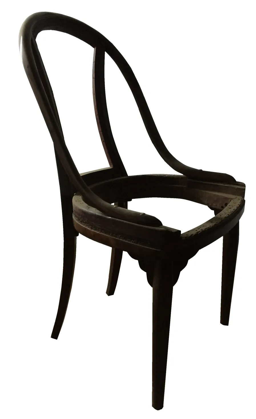 एक सेट 4 प्राचीन thonet कुर्सियाँ, संरचना स्पष्ट, पुनर्स्थापना के लिए उपयुक्त।