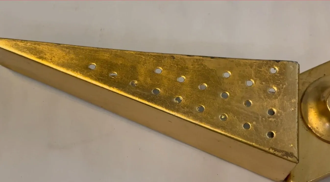 antike Wandleuchte mit Design 1950