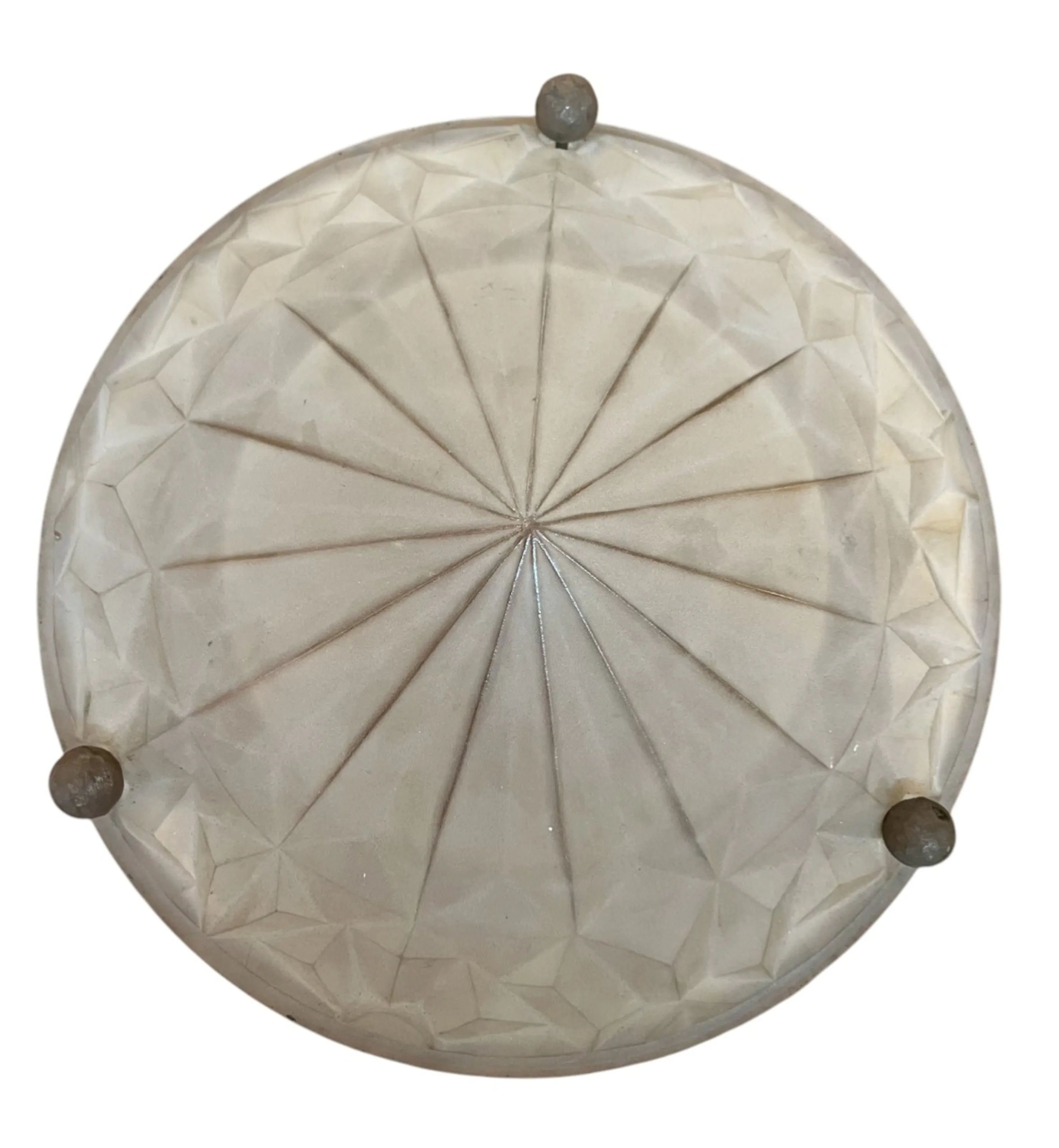 plafoniera antica con design geometrico decorativo