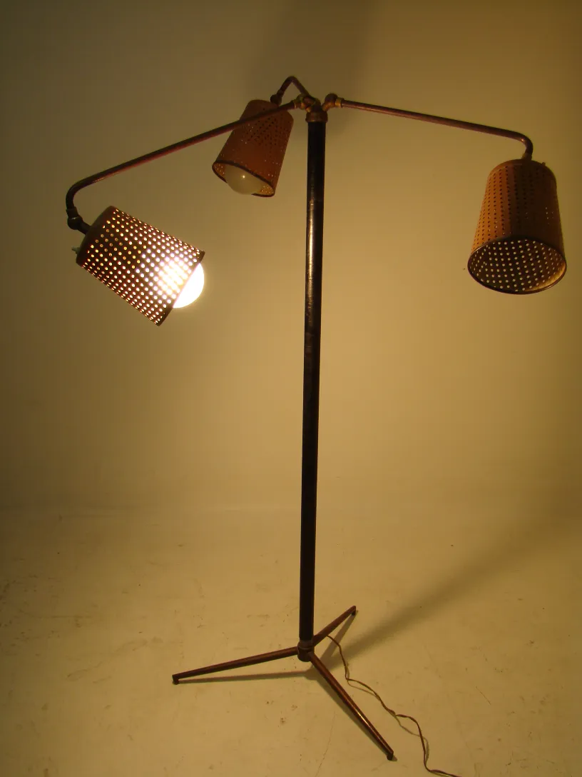 lámpara de pie antigua con diseño Art Deco, tres luces