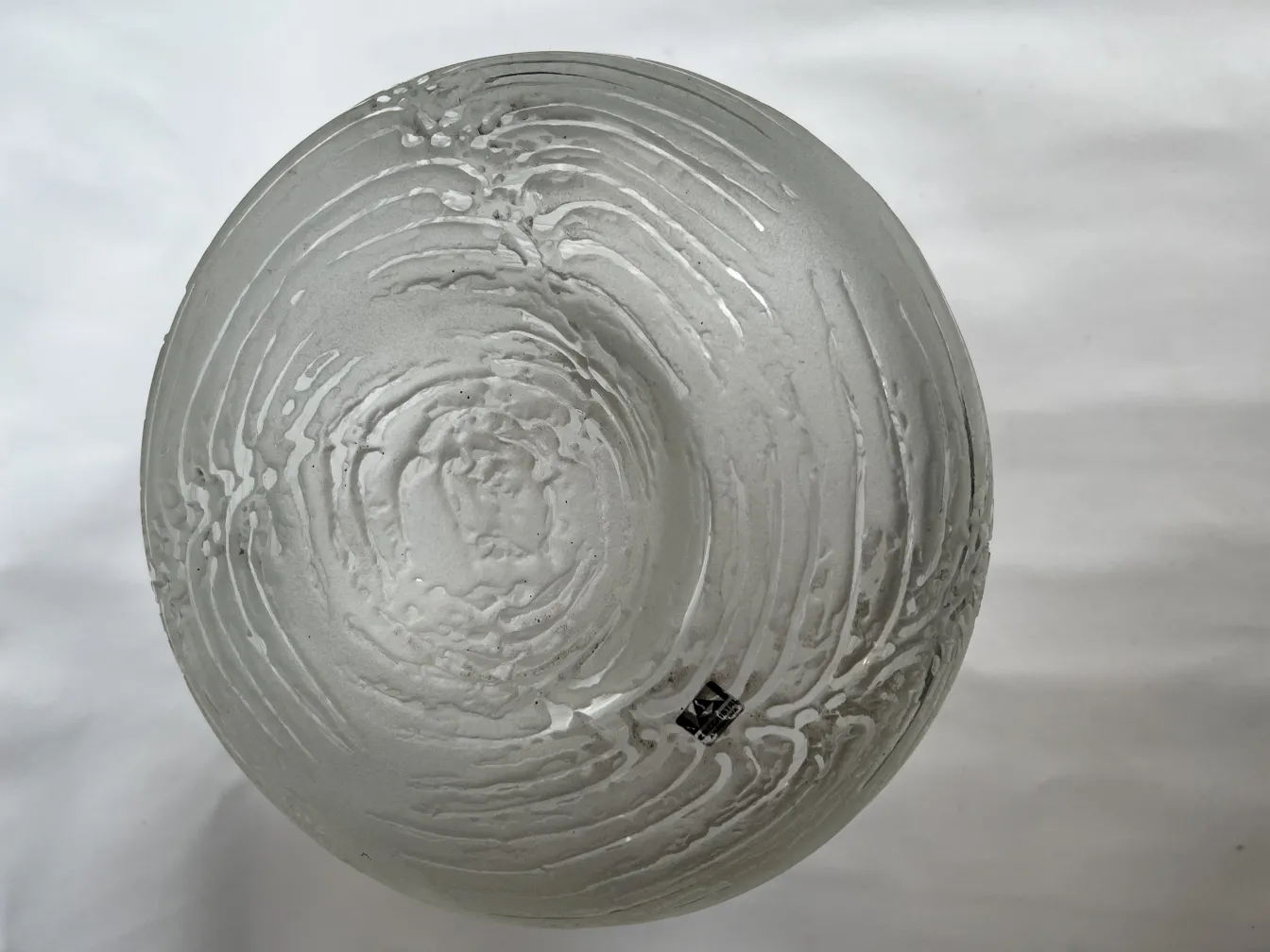 antique table lamp with an art deco wavy design