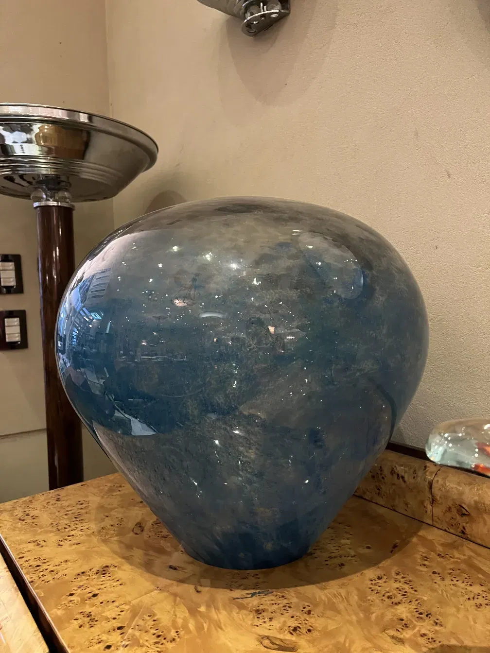 Art deco blue table lamp with elegant design