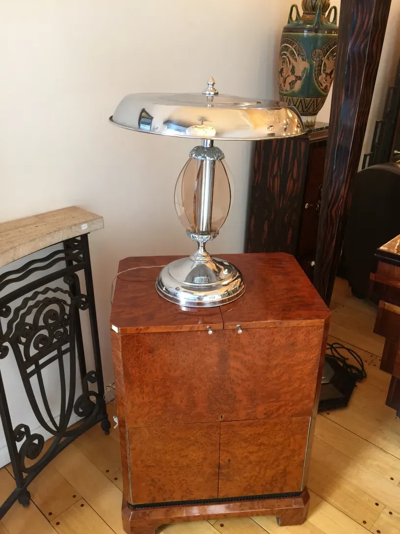 Antique table lamp in Art Deco style with elegant base.