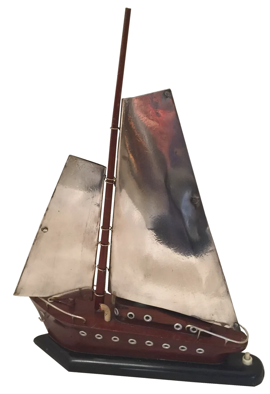 مصباح طاولة قديم على طراز آرت ديكو مع أشرعة