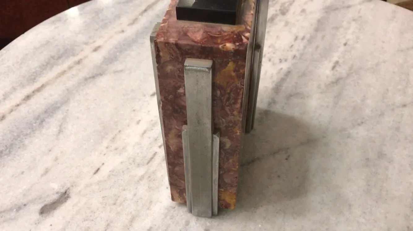 Antique table lamp featuring art deco design, elegance in the setting.