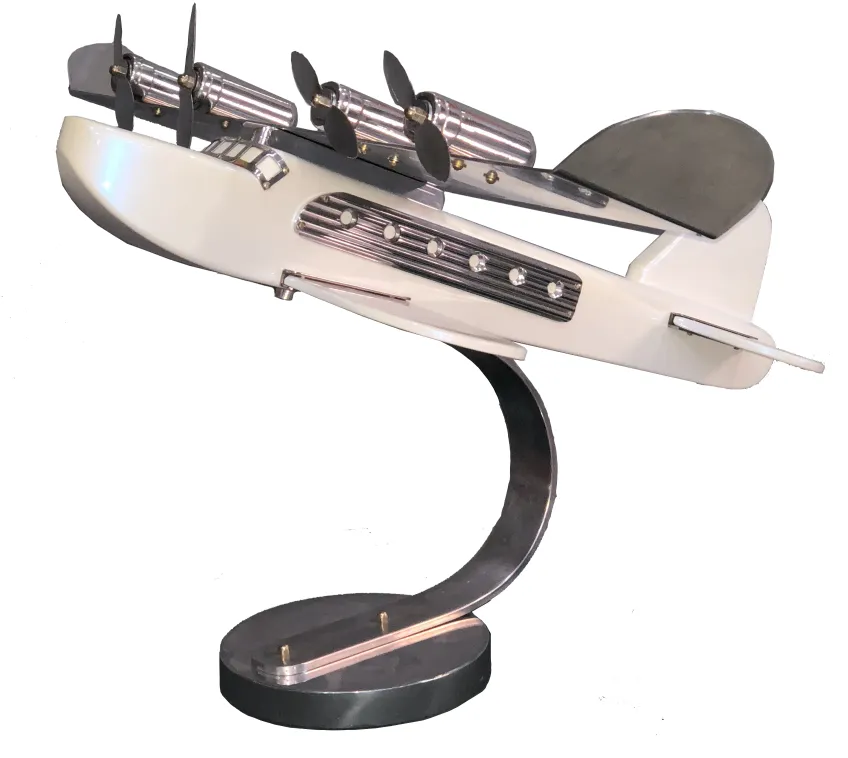 modèle ancien d'avion avec hélices et support moderne