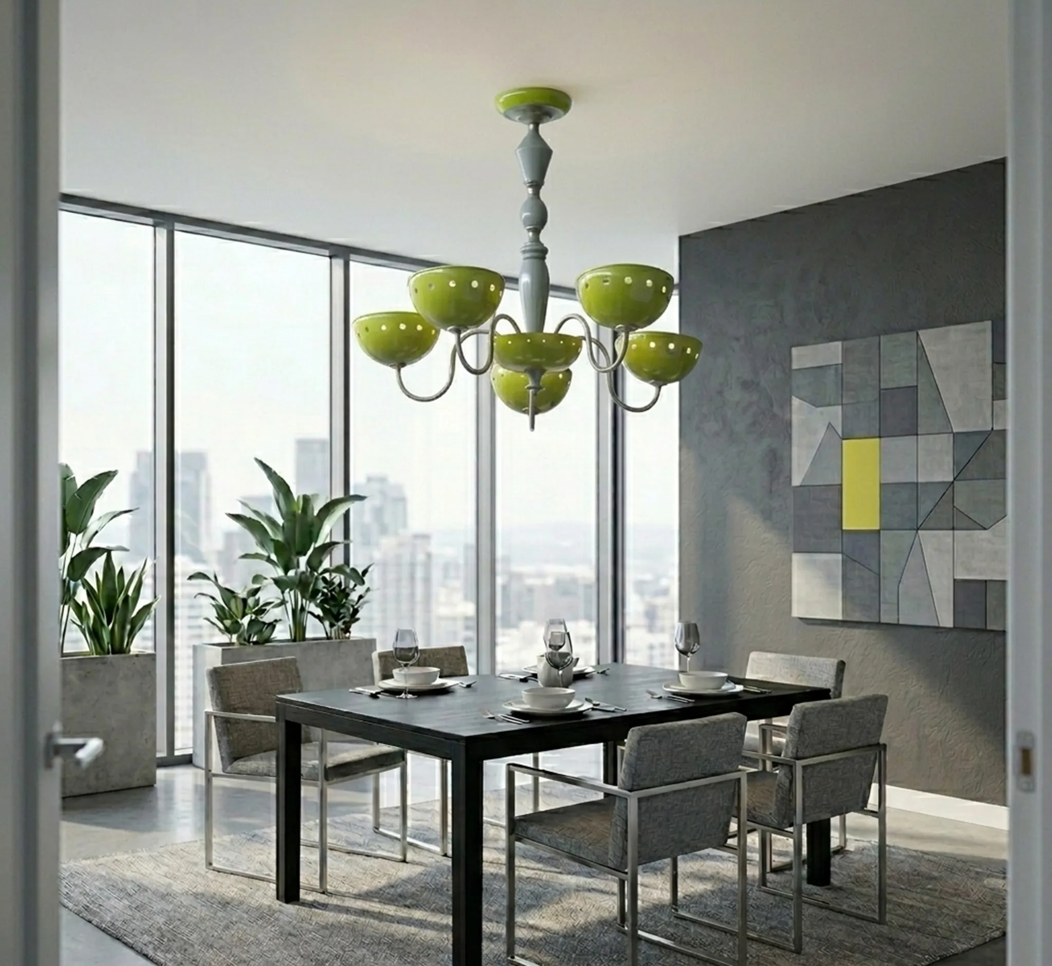 현대식 다이닝룸에 있는 5개의 녹색 쉐이드가 있는 고대 교수형 램프