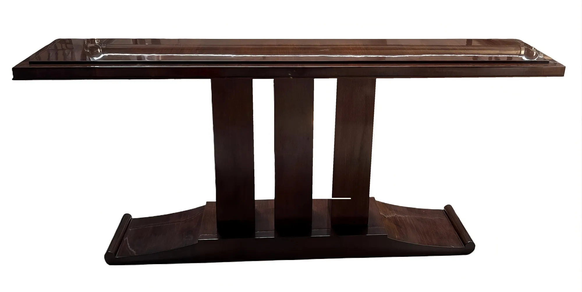 ancienne console élégante avec une base décorative