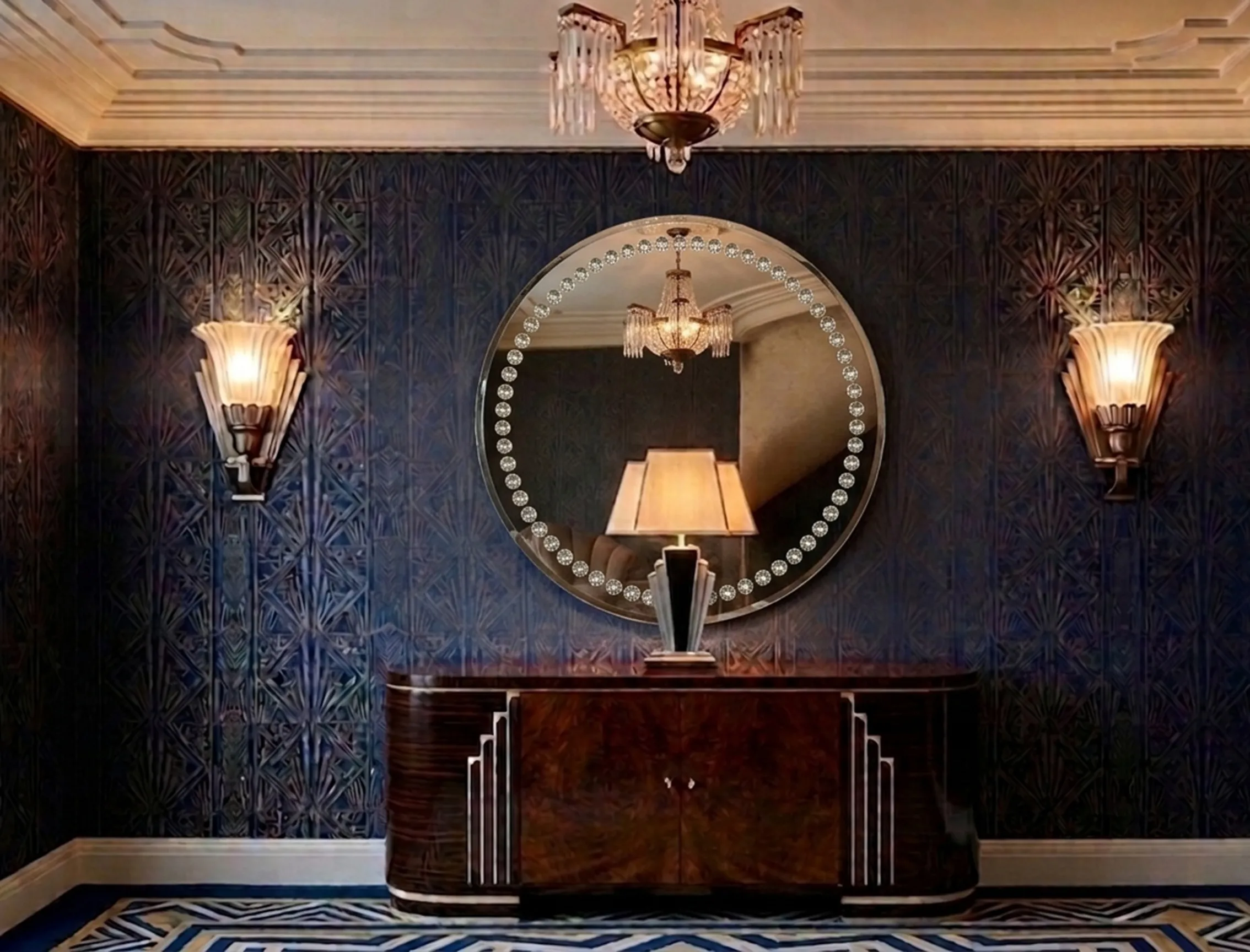 espelho antigo decorativo com luzes e estilo elegante