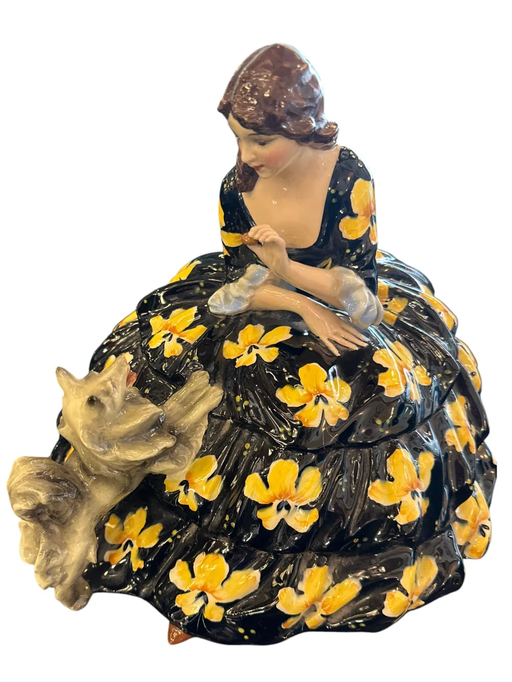 Figura de cerâmica antiga com mulher e animal, vestido colorido
