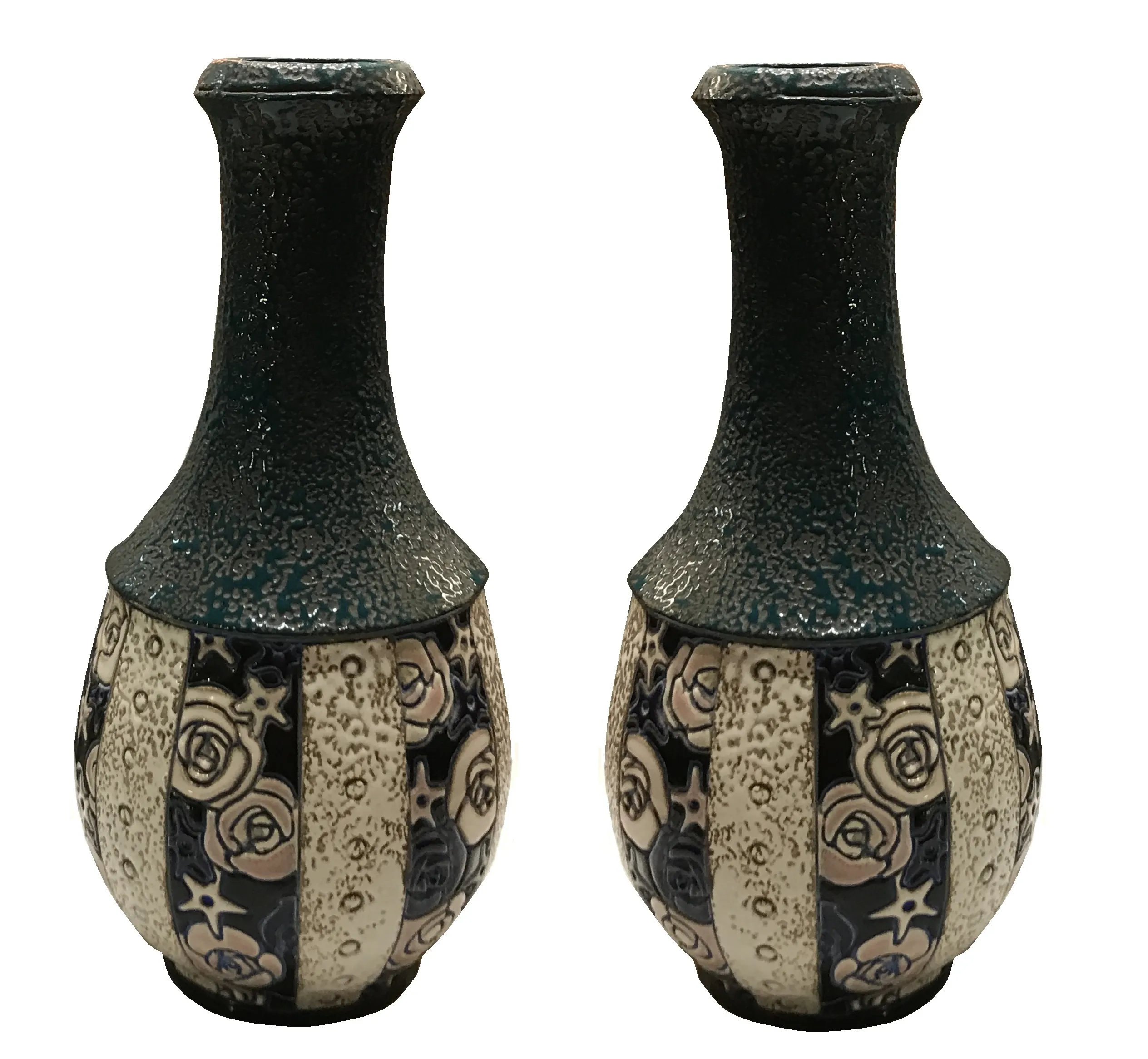 Antica ceramica, forma di amphora, decorazioni di rose.