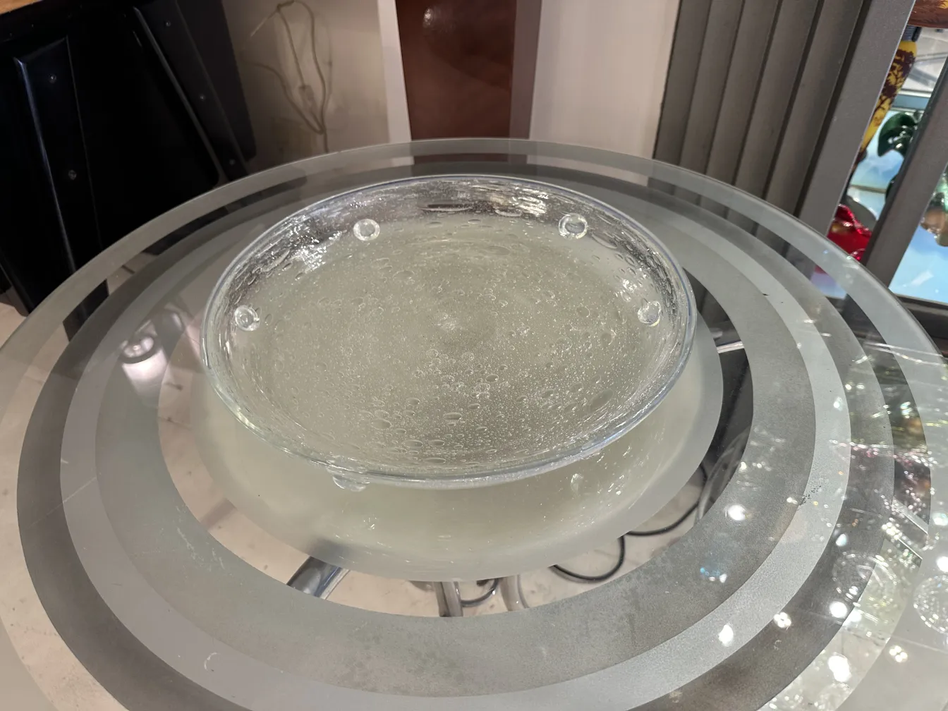 古董玻璃盘有气泡和施奈德签名