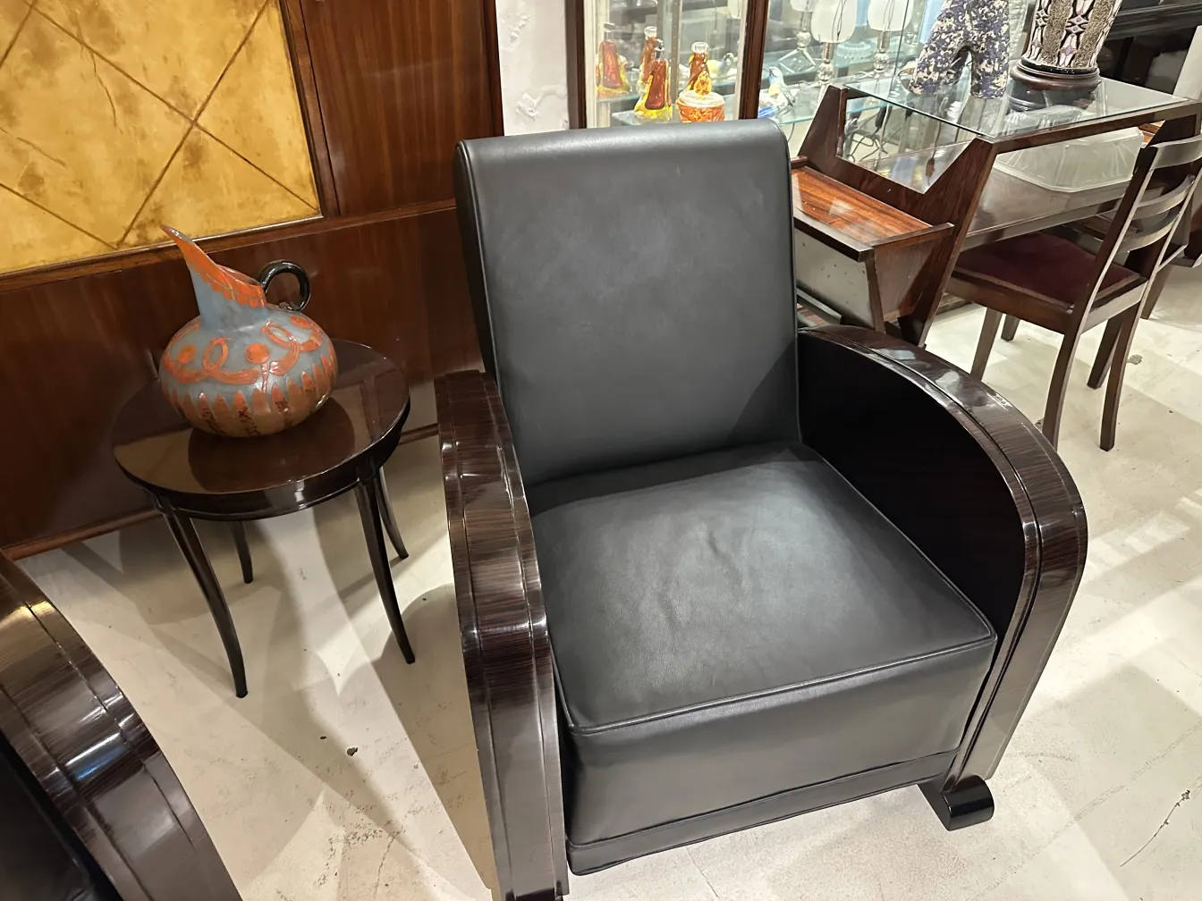 Jarre en verre ancien signé Le Verre avec décoration colorée