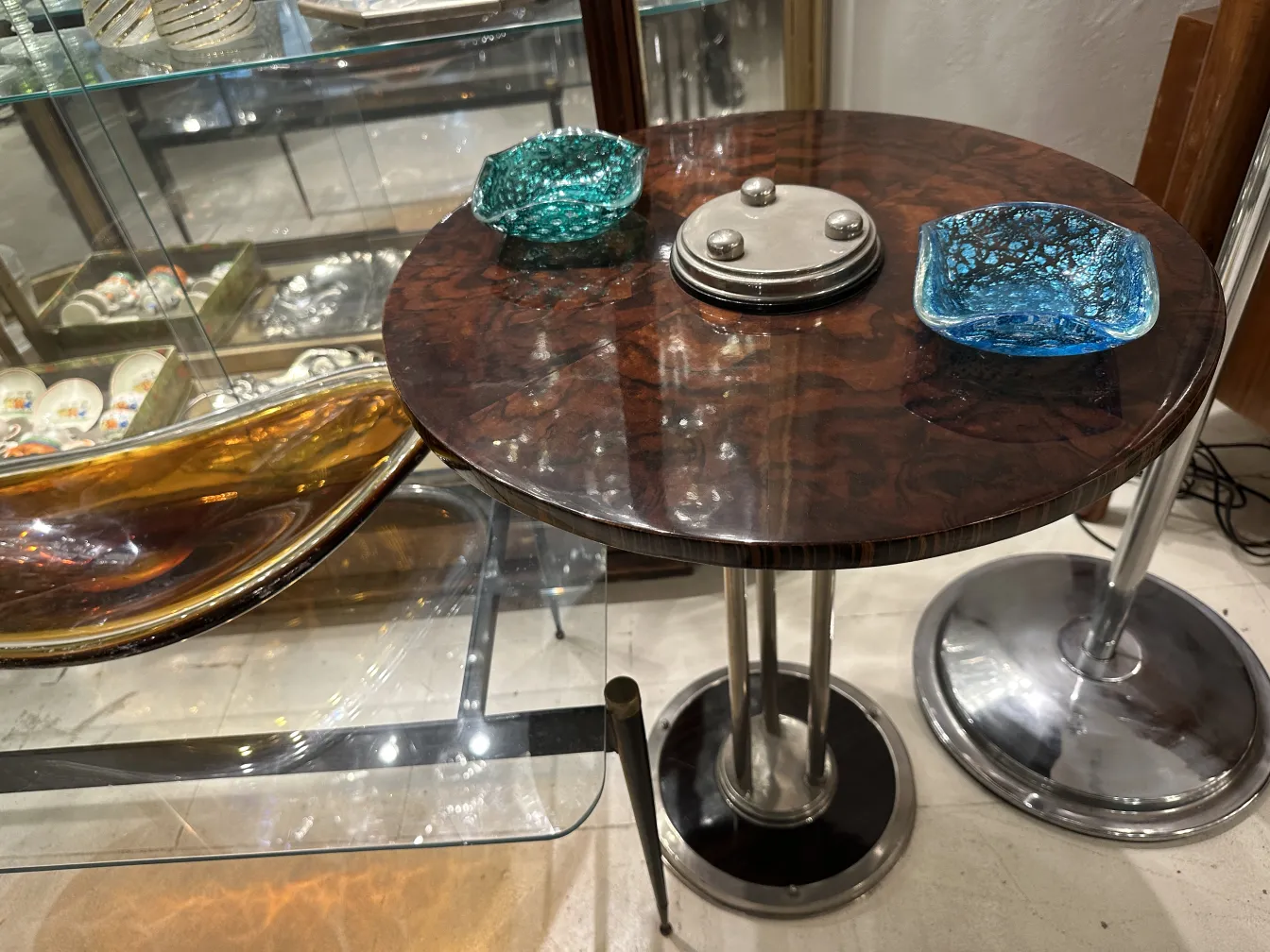 peça antiga de cristal de murano verde com bolhas