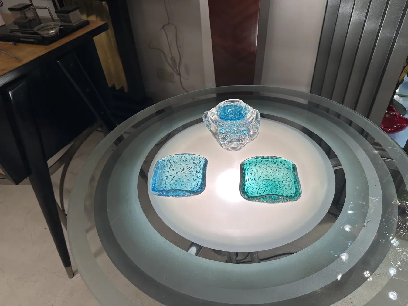 antico vetro di murano verde con bolle d'aria