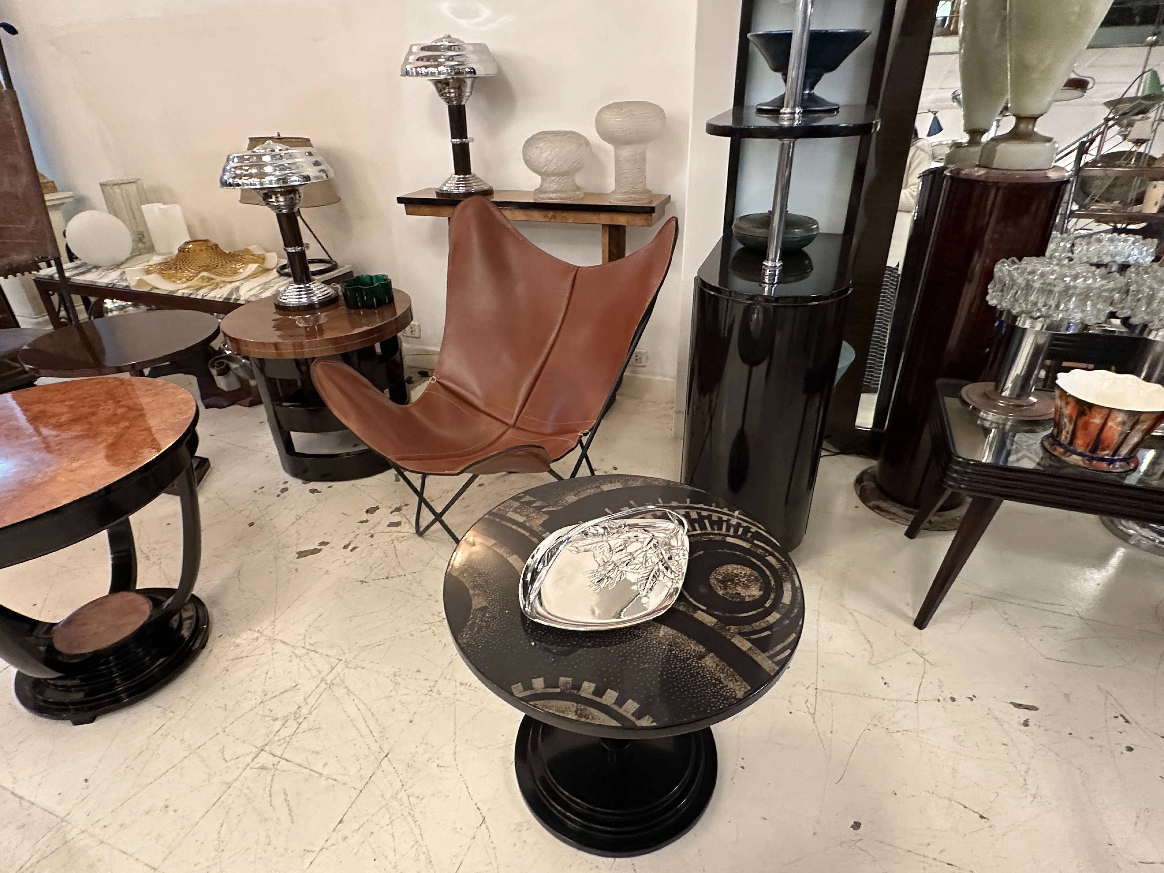 plateau de carte ancien WMF sur une table ronde