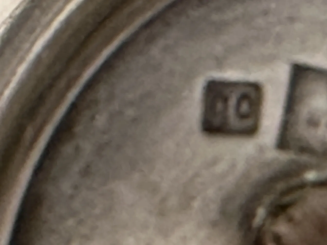 앤티크 WMF 카드 트레이로 장식적인 피규어 기반이 있습니다