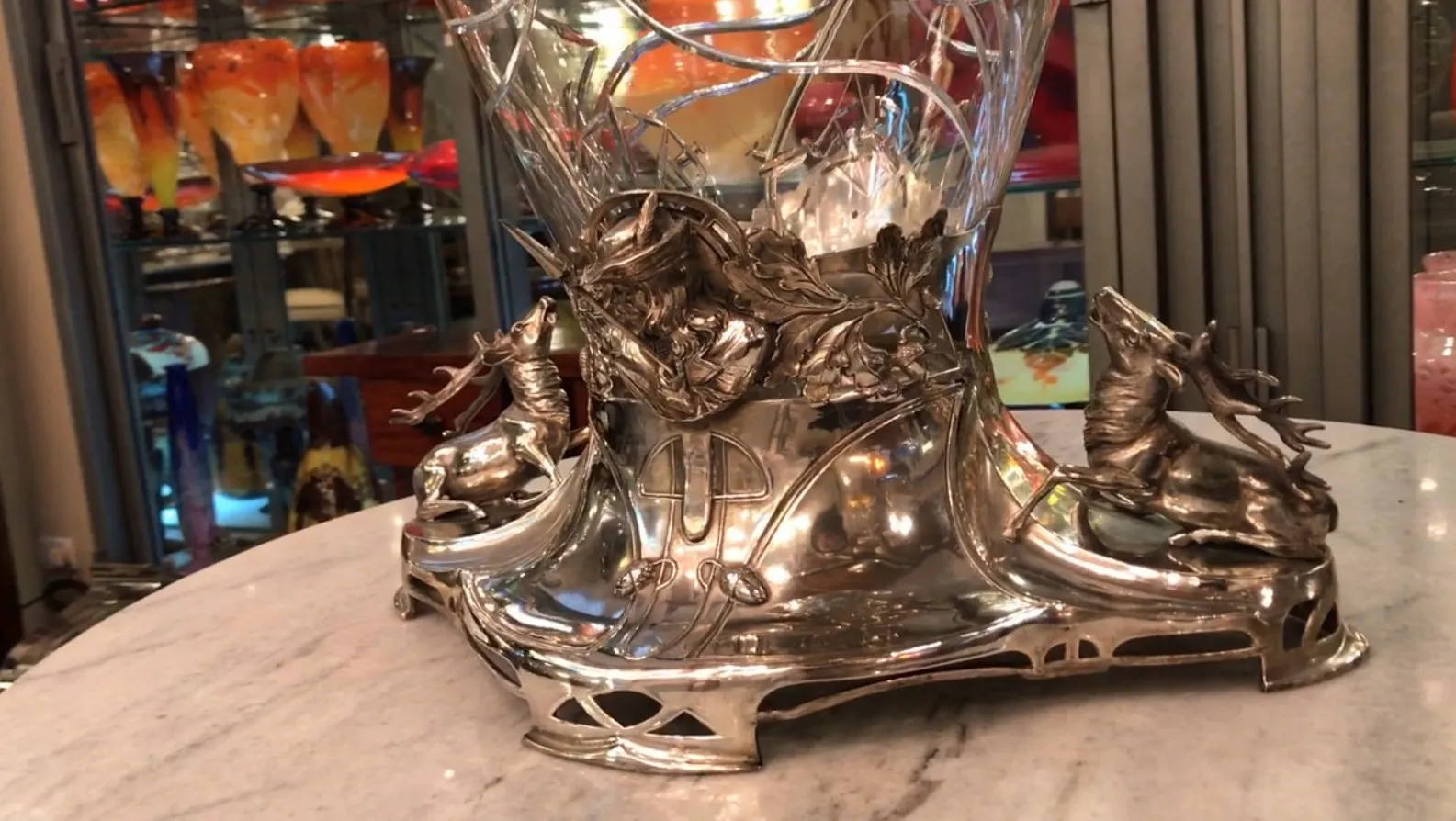 ciotola da punch WMF antica con decorazioni di cervi