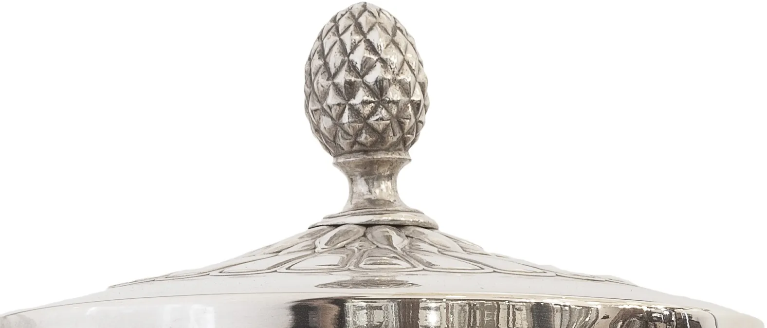ponchera WMF antigua con tapa con forma decorativa