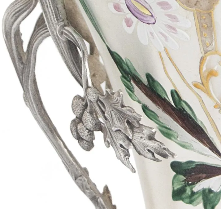 ponchera antigua WMF con flores y figura